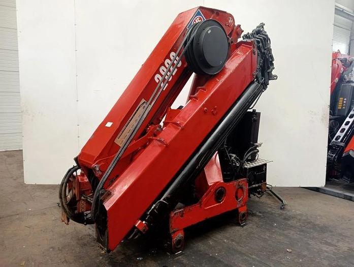 Usado Grúa HMF 2820 K5