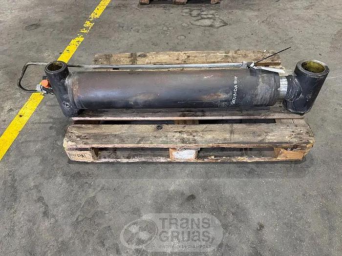 Usado Grúa PK 20002 solo para recambios