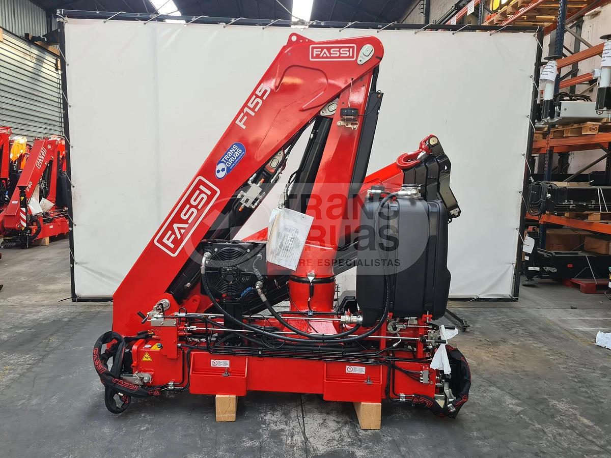 Grúa hidráulica articulada Fassi F155A.0.24 E-ACTIVE 12,55 tm en venta