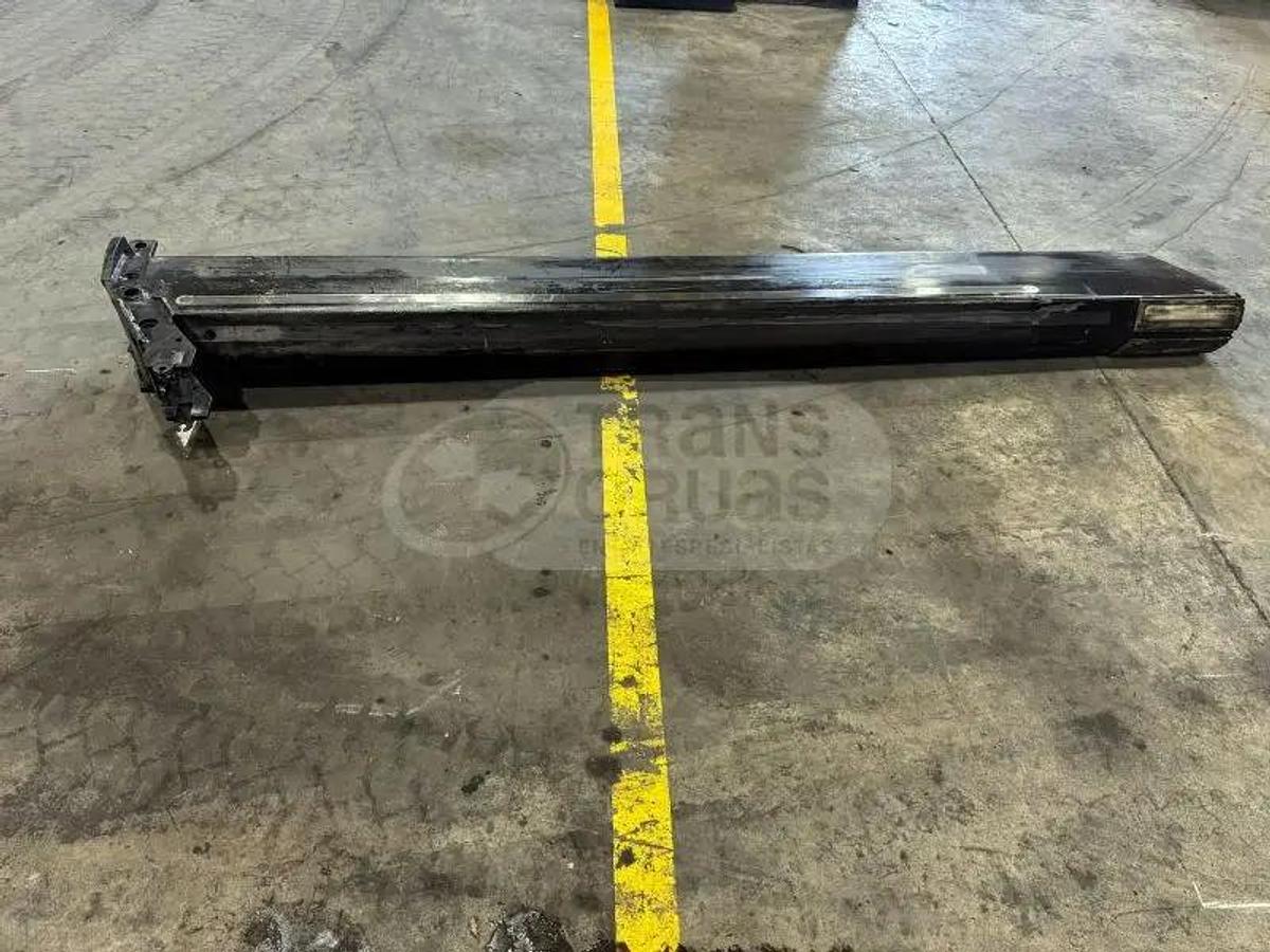 Usado Grúa HMF2820 solo para recambios