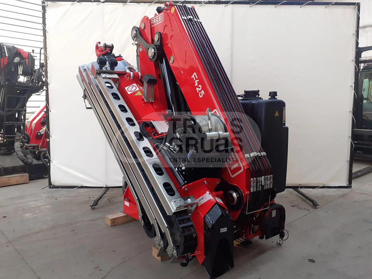 Grúa hidráulica articulada Fassi F425RA.2.26 E-DYNAMIC 38,33 tm en venta