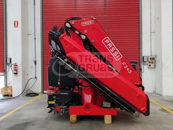 Usado Grúa FASSI F245A.2.24