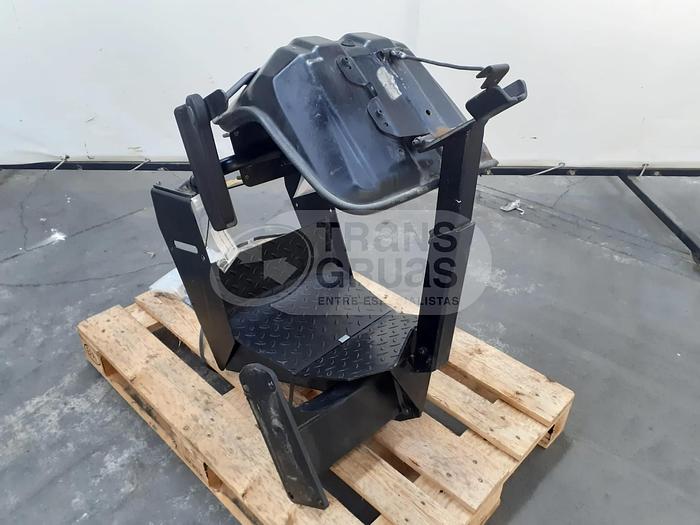 Usado ASIENTO EN COLUMNA PALFINGER