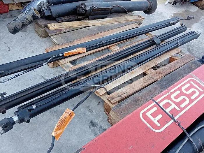 Usado RECAMBIOS GRÚA PALFINGER PK 22002