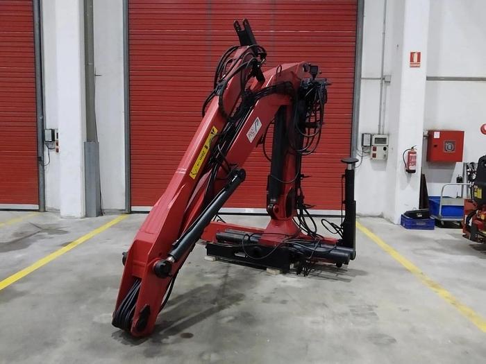 Usado Grúa PENZ 9100H