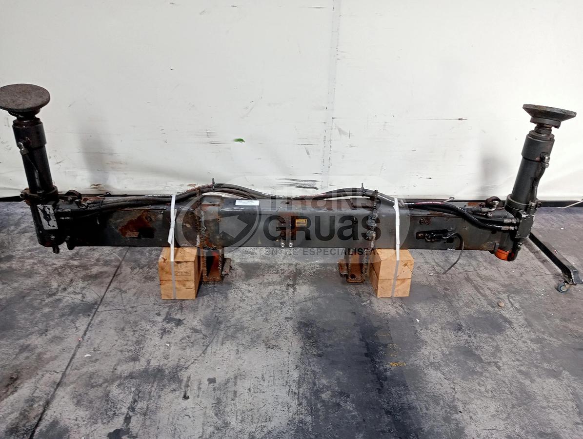 Usado Estabilizador extensible hidráilico a 3300mm