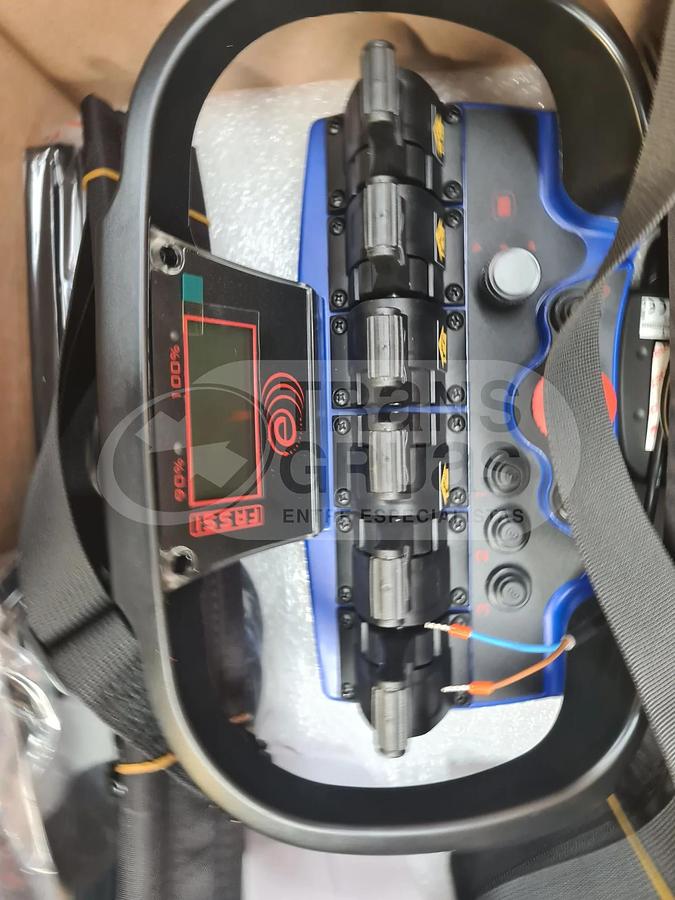 Grúa hidráulica articulada Fassi F155A.0.24 E-ACTIVE 12,64 tm en venta