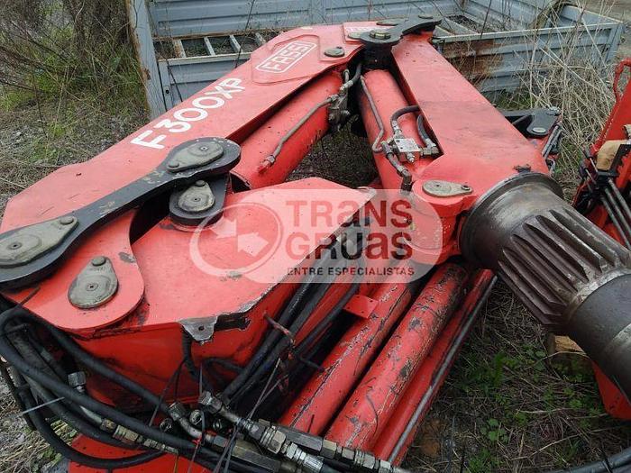 Usado Grúa F270/300AXP.26 solo para recambios