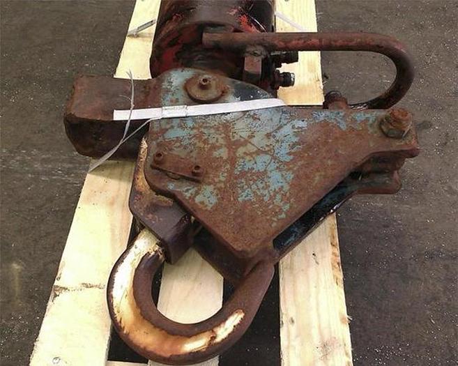 Usado Rotator + gancho hidráulico ocasión