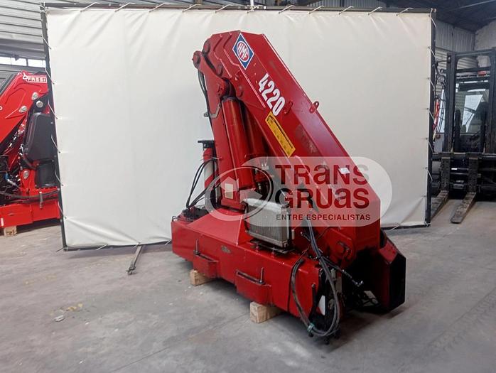 Usado Grúa HMF 4220 K4