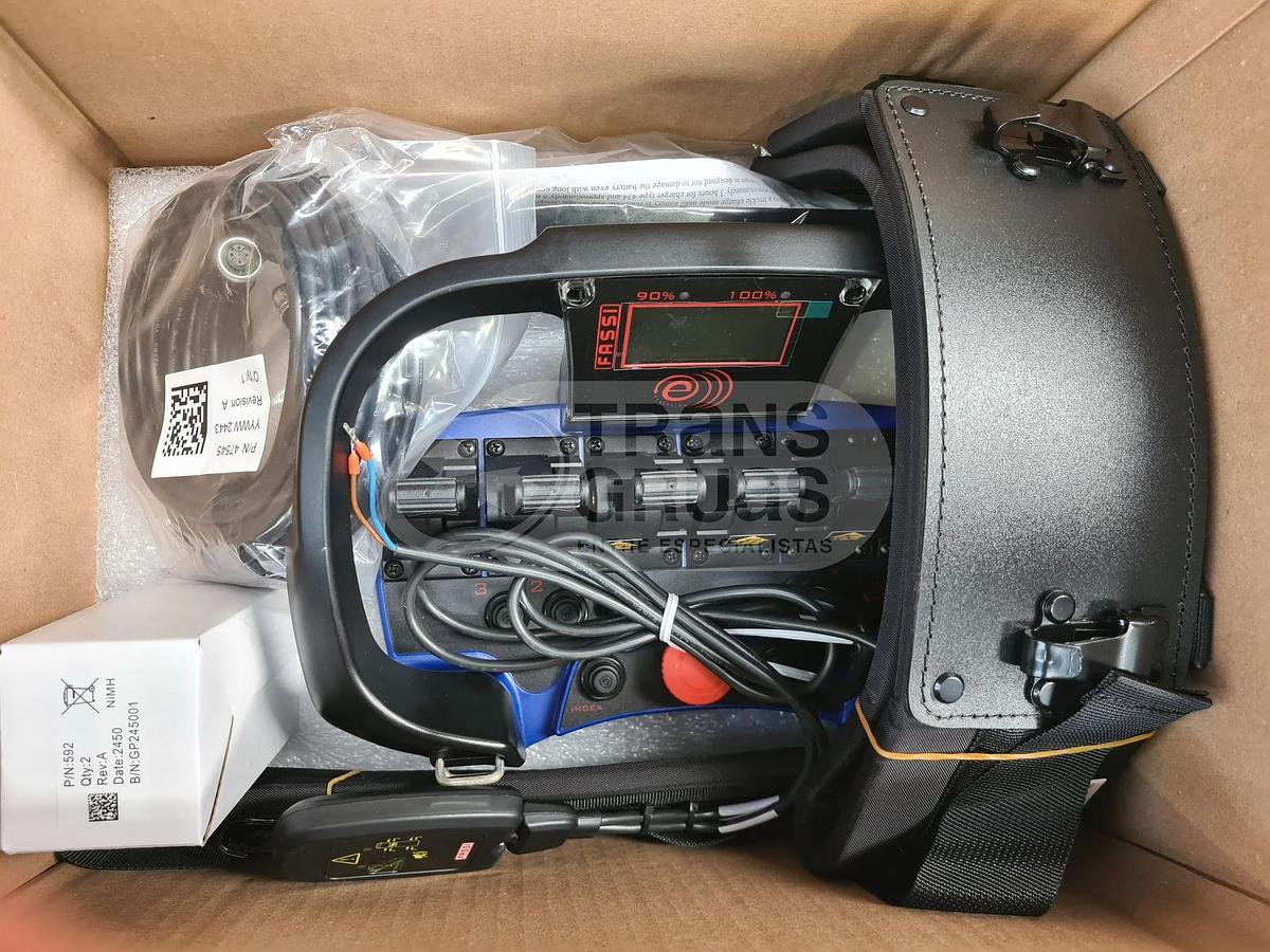 Grúa hidráulica articulada Fassi F135A.0.24 E-ACTIVE 11,31 tm en venta