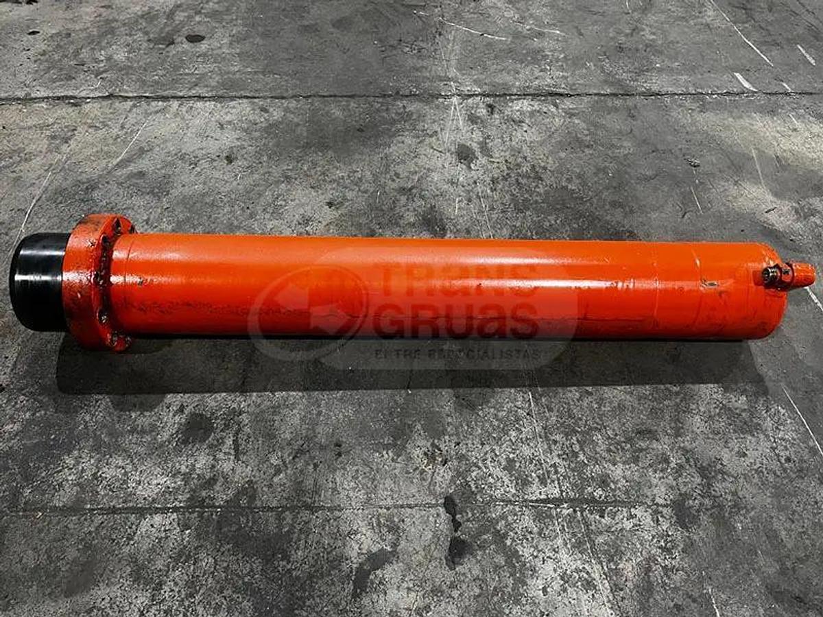 Usado Recambios grúa HMF ATLAS 85.1