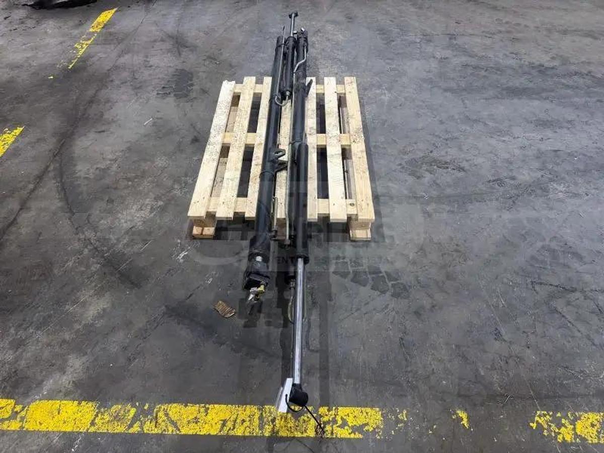 Usado RECAMBIOS GRÚA FASSI F360BXP.25