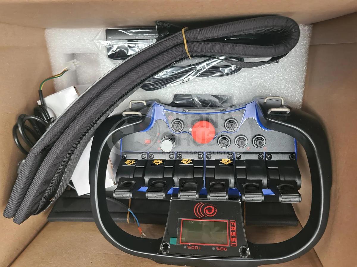Grúa hidráulica articulada Fassi F110B.0.24 E-ACTIVE 9,07 tm en venta