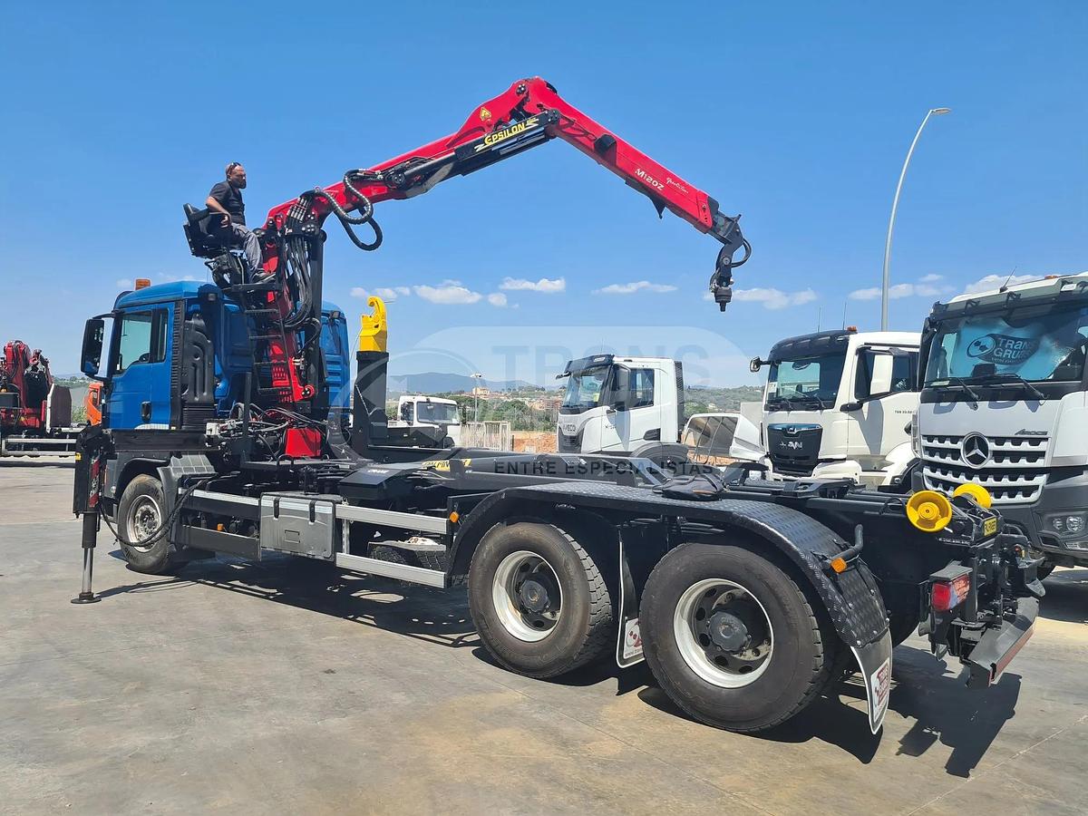Usado MAN 26T con Grúa Epsilon y Gancho 20T