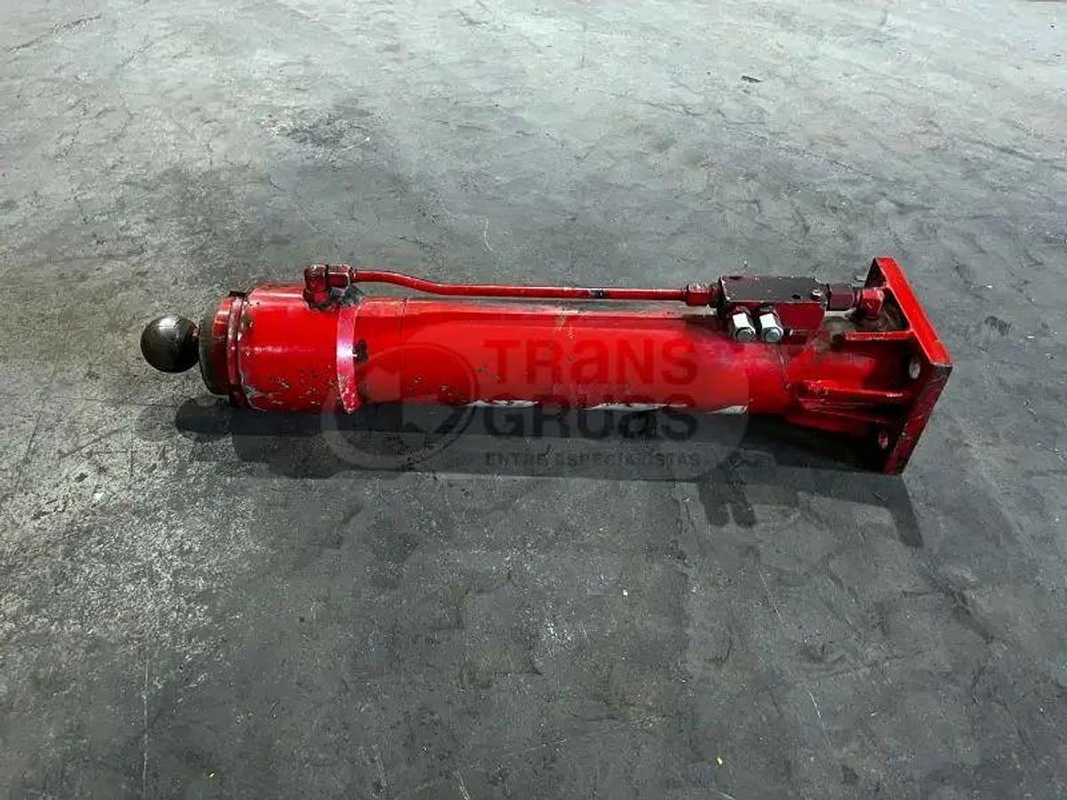 Usado RECAMBIOS GRÚA FASSI F360BXP.25