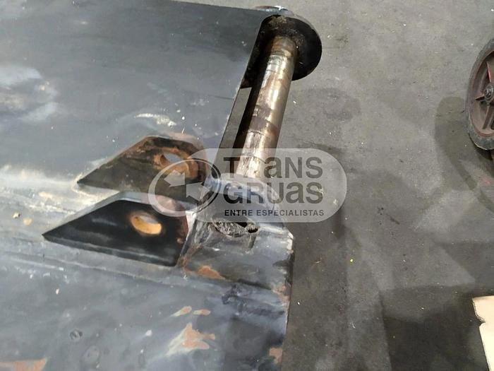 Usado Brazo secundario grúa Hiab 330-5