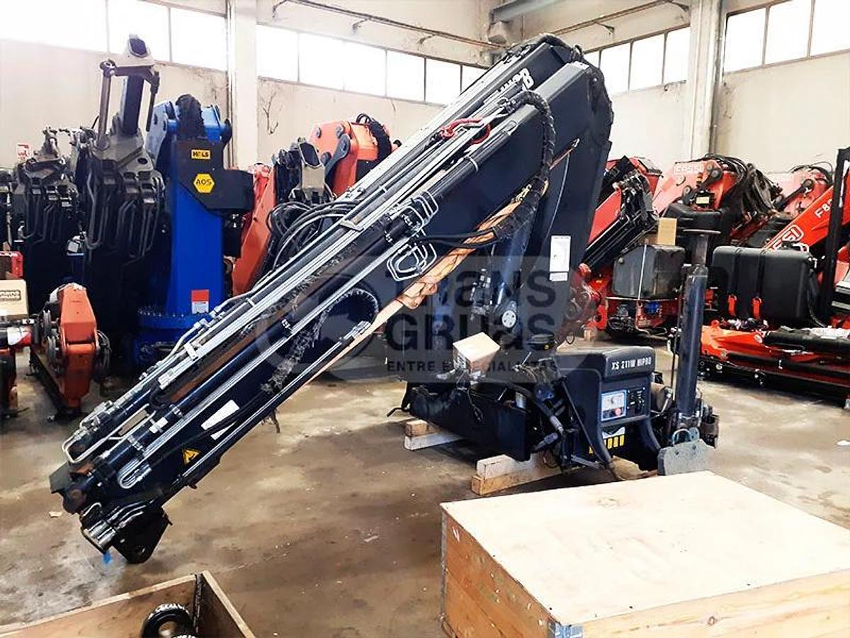 Usado Grúa hidráulica Hiab 211 W-3 HIPRO