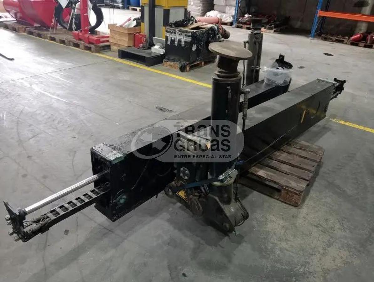Usado Cañas estabilizador grúa HMF 9520K