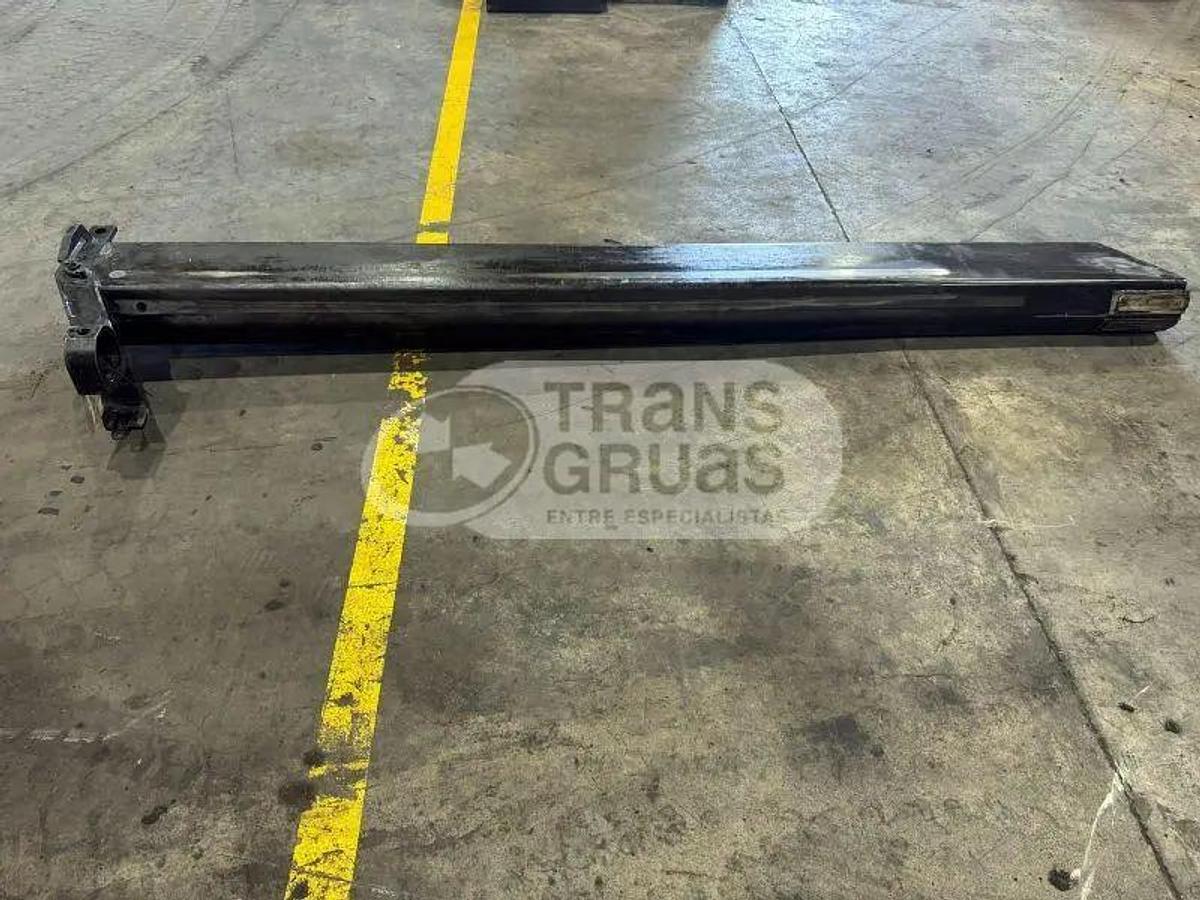 Usado Grúa HMF2820 solo para recambios