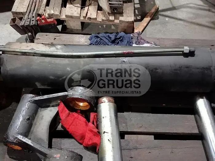Usado RECAMBIOS GRÚA PALFINGER PK 22002