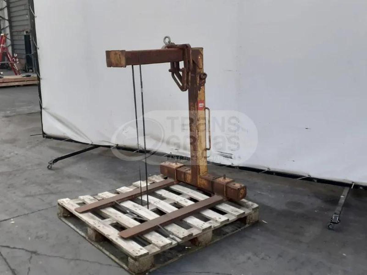 Usado Portapalet usado 1000 kg