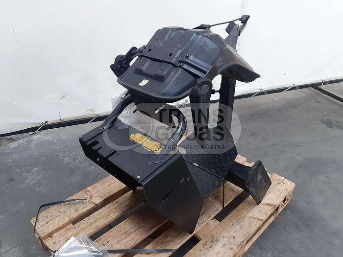 Usado ASIENTO EN COLUMNA PALFINGER