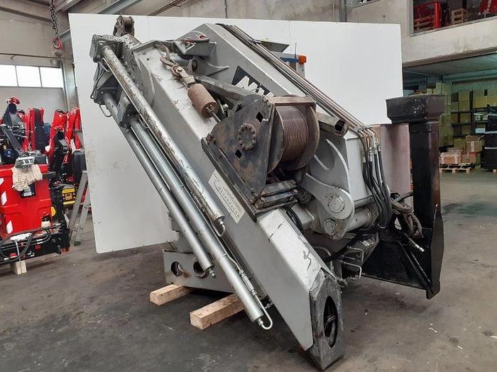 Usado Grúa MKG KLK 541 HP