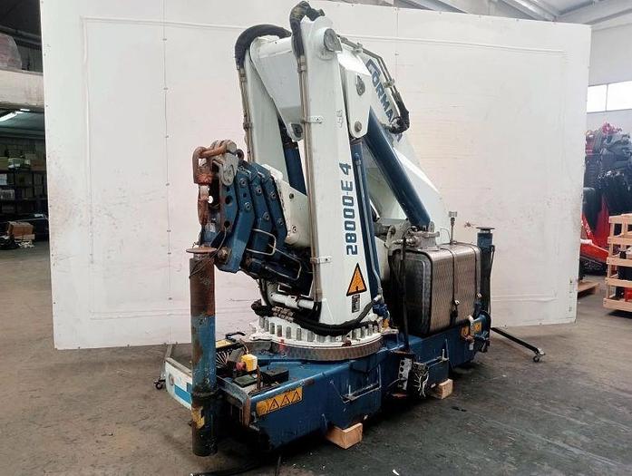 Usado Grúa Cormach 28000 E4
