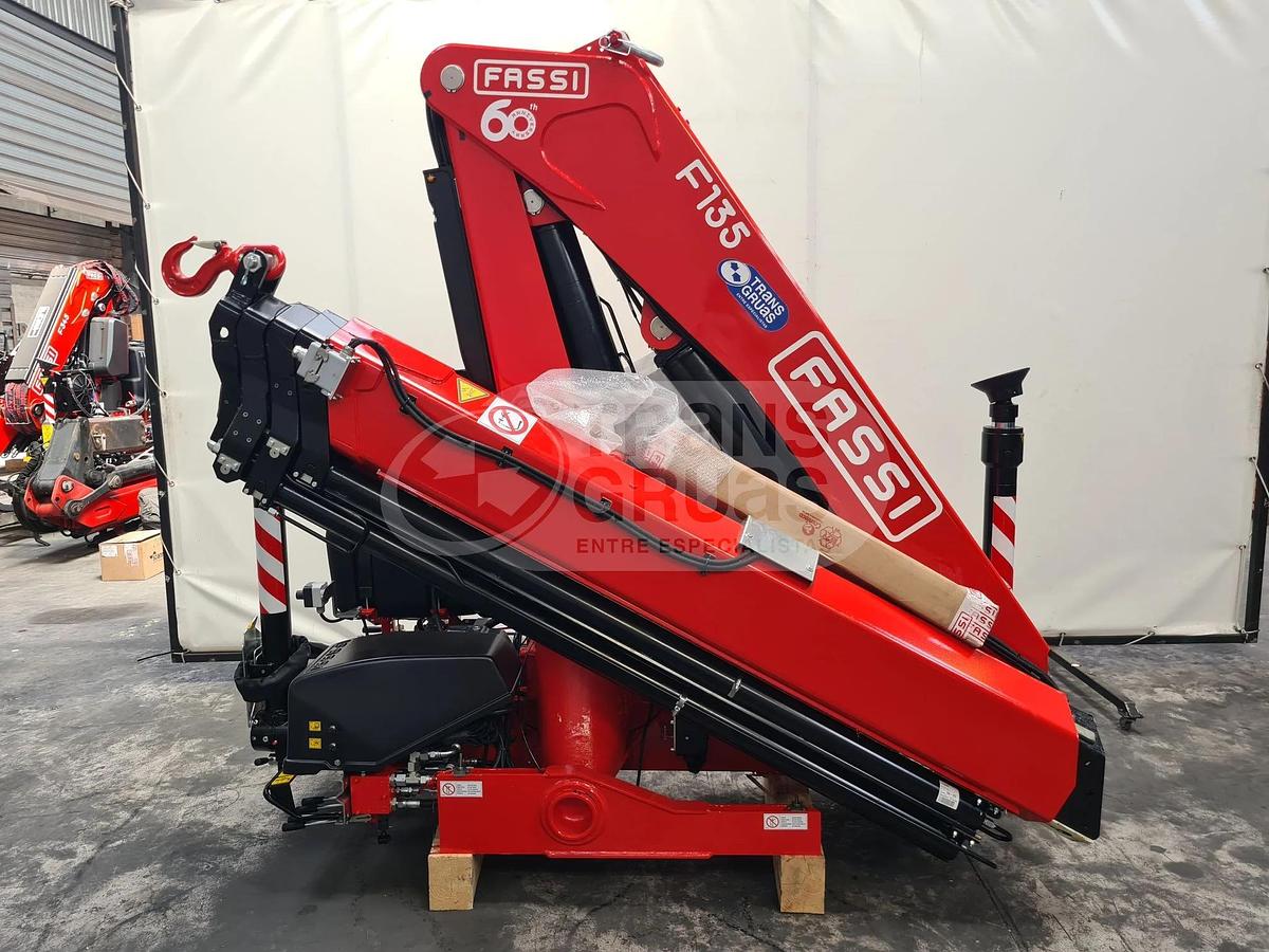 Grúa hidráulica Fassi F135A.0.24 E-Active
