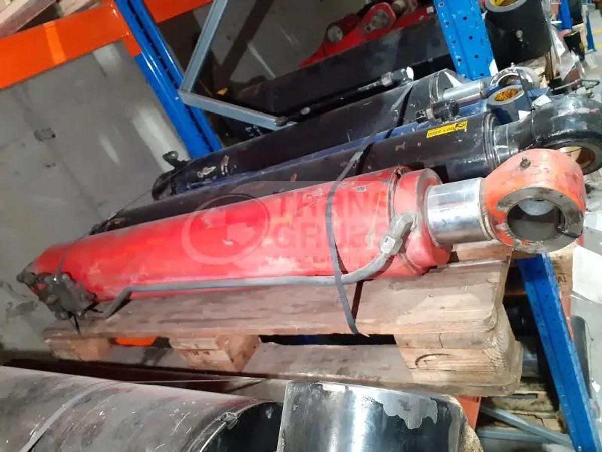 Usado Recambios grúa Fassi F190.24