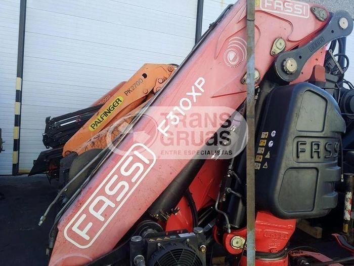Usado Grúa F310XP.28 solo para recambios