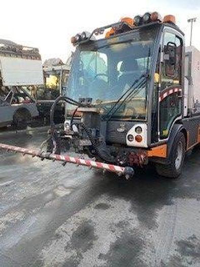 Used 2005 Boschung Pony 2/4