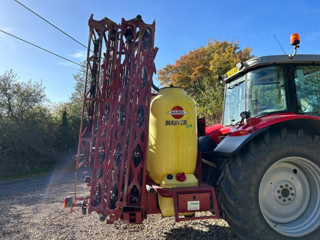 Used Hardi Master Plus Sprayer