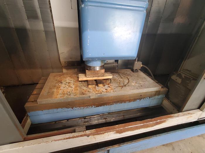 Used 2001 Mazak VTC200B