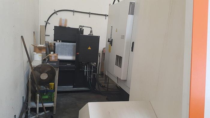 Used   5-Axis CNC Universal Vertical Machining Centre - MIKRON HPM 1350U - 2008 /12