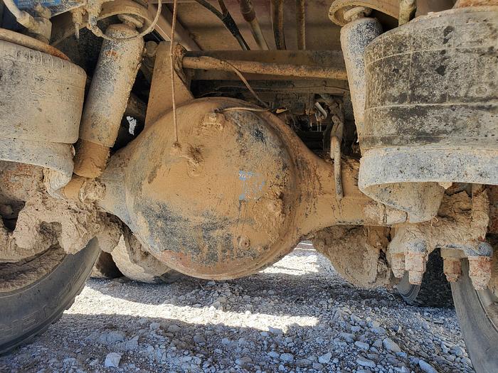 Used Peterbilt w/ Supreme 900T Vertical Feed Box - Allison Transmission