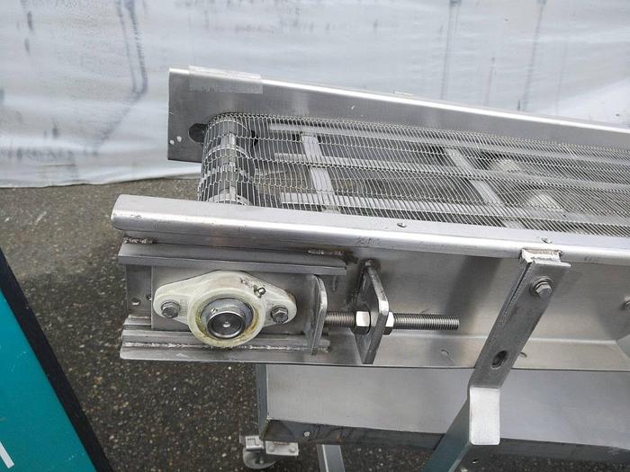 Used 9′ Wire Incline Conveyor