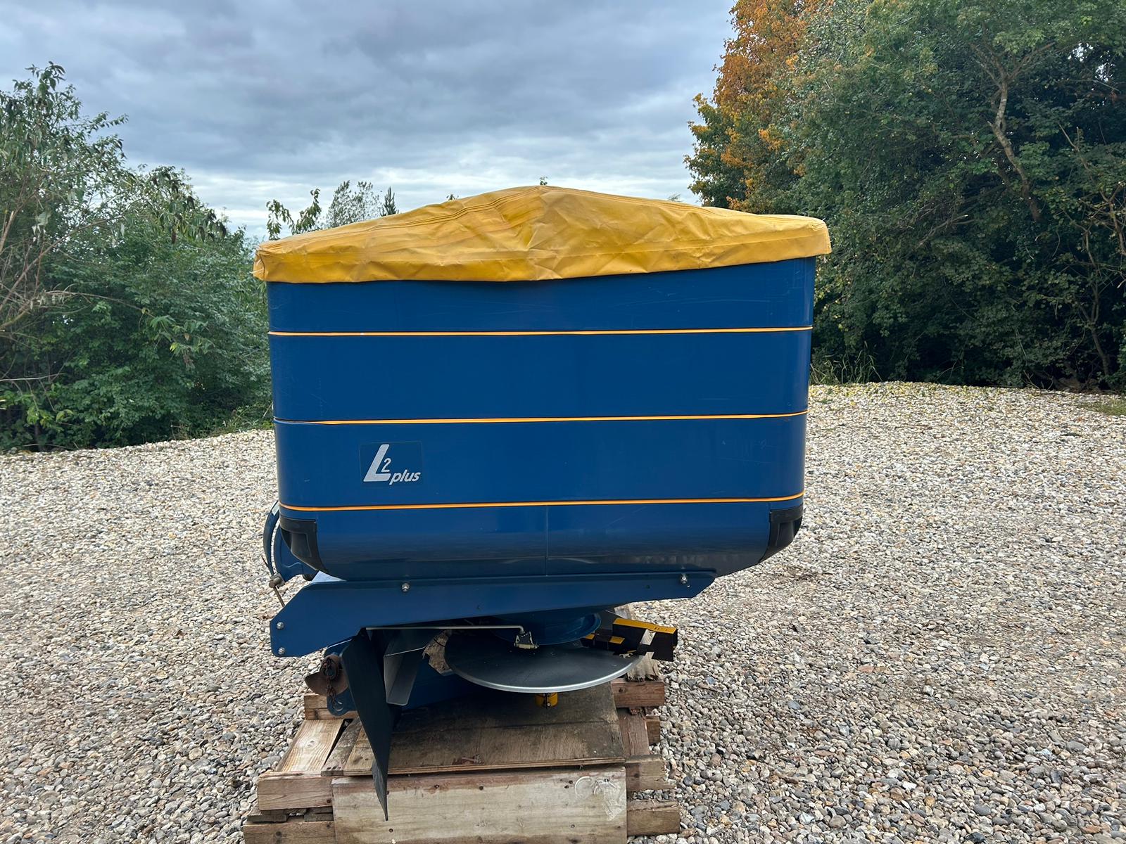 Used KRM Bogballe L2 Plus Fertiliser Spreader