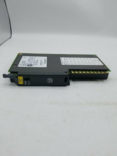 Used USED Allen Bradley 1771-OFE2/B PLC-5 Analog Output Module Rev. Q01