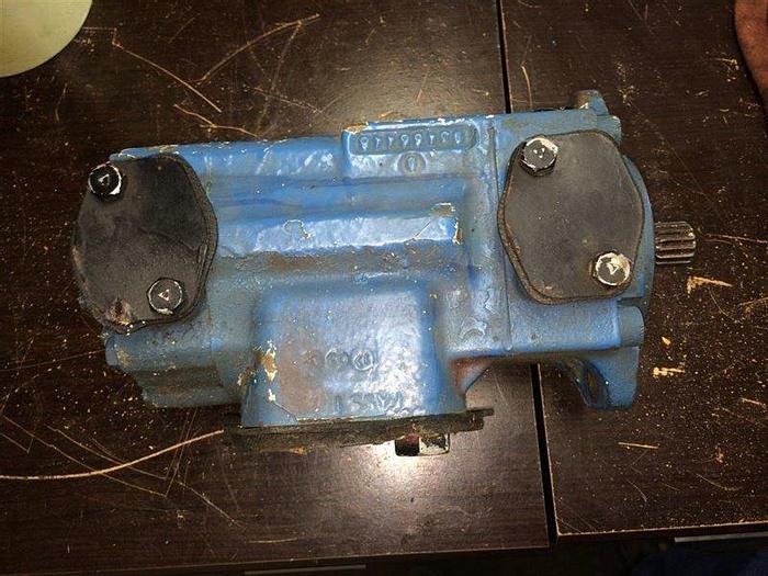 Used 2014 Sandvik 008172-004 Denison T6CC Hydraulic Pump