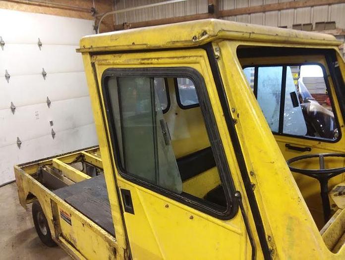 Used 1998 Cushman Titan