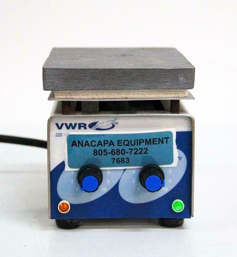 Used VWR Scientific 220 Mini Hotplate Stirrer 33918-603 (7683) W