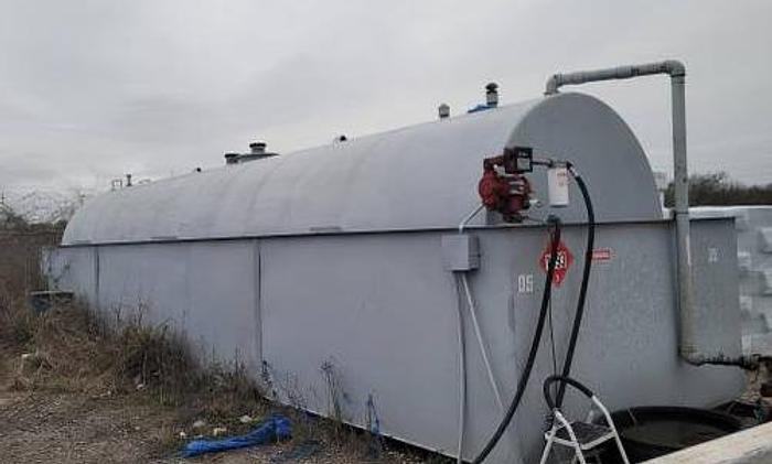 10,000 Single Wall Above Ground Fuel Storage Tank with Pump