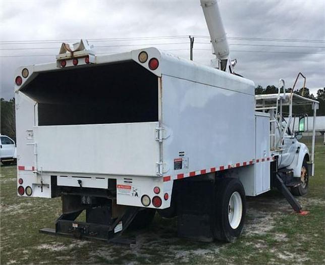 Used 2005 FORD F750 SD