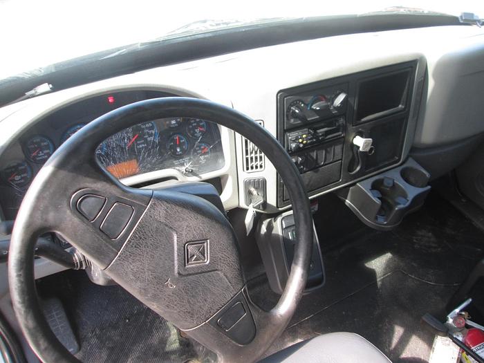 Used 2008 International 4400 Water Truck