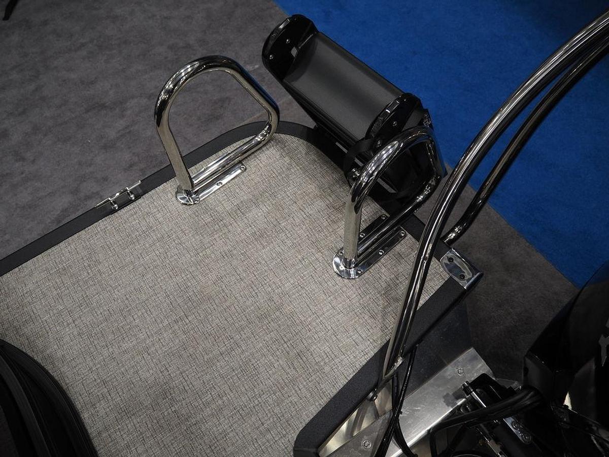 2026 Bennington S Quad Bench 23 SSR