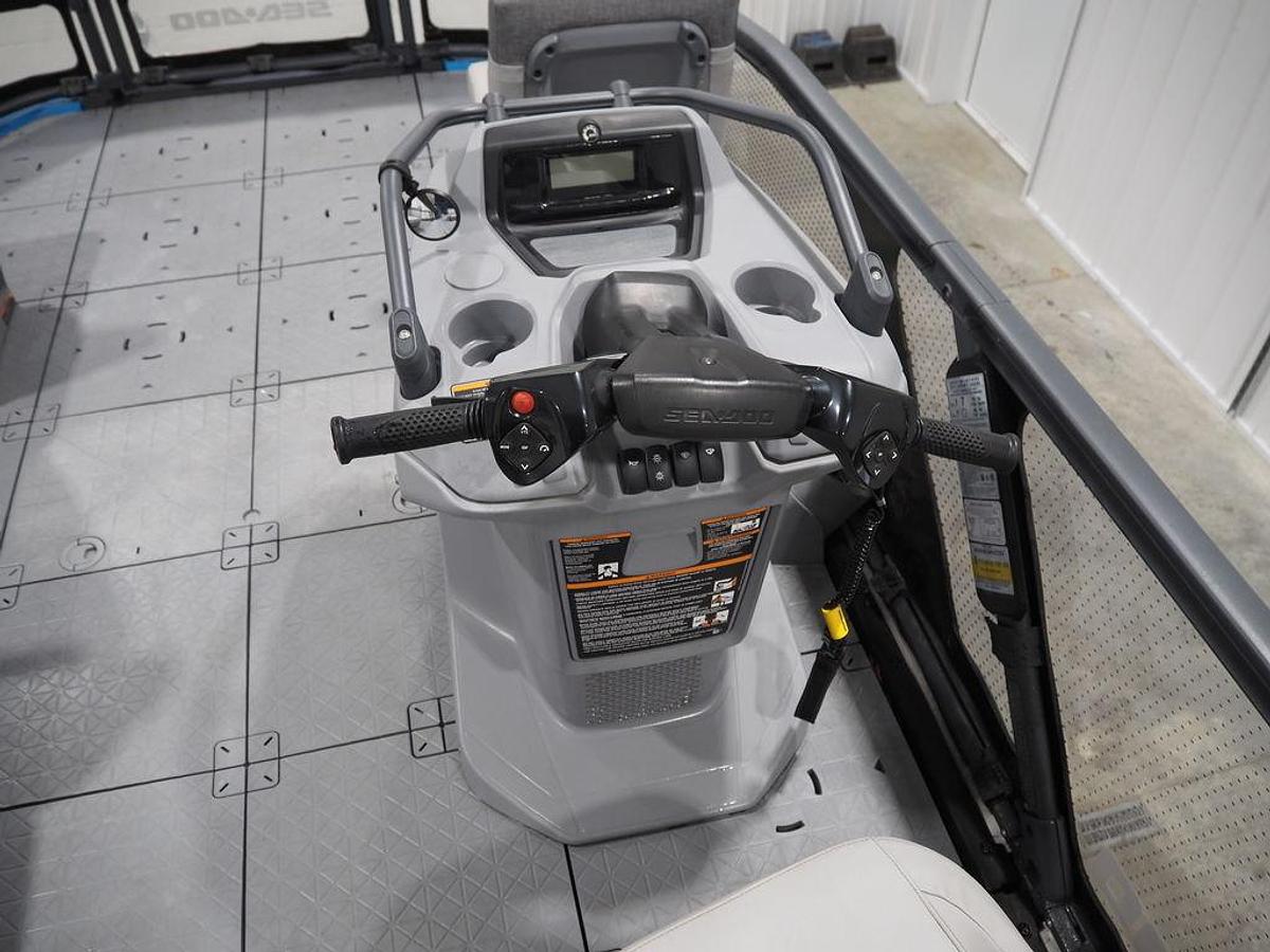 Used 2023 Sea-Doo Switch® 16-130 hp