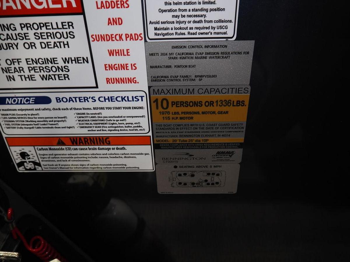 Used 2025 Bennington S Quad Bench 21 SSR