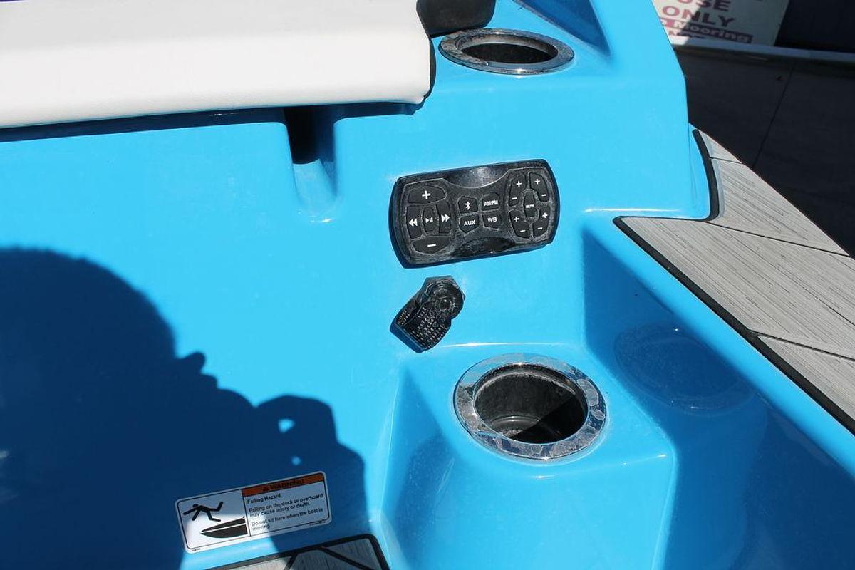 Used 2023 Yamaha Marine 222XE